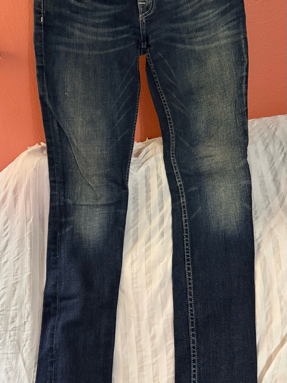Big Star Straight Leg Jeans in Dark Blue Wash size 27R